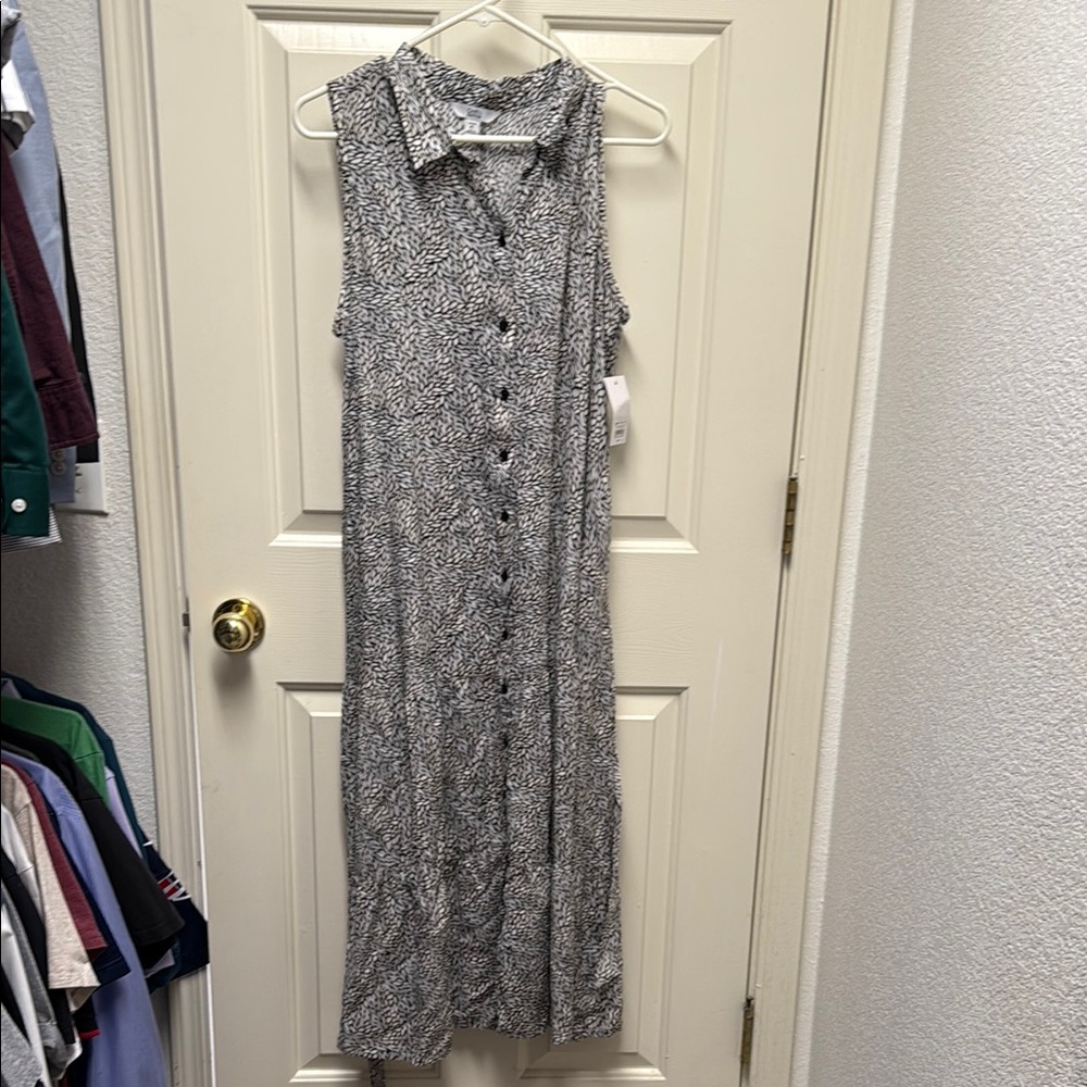 Croft & Barrow Black and White Buttoned Maxi Dress (PL)